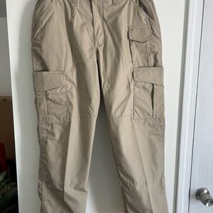 Men's Tan Cargo Pants - NEW